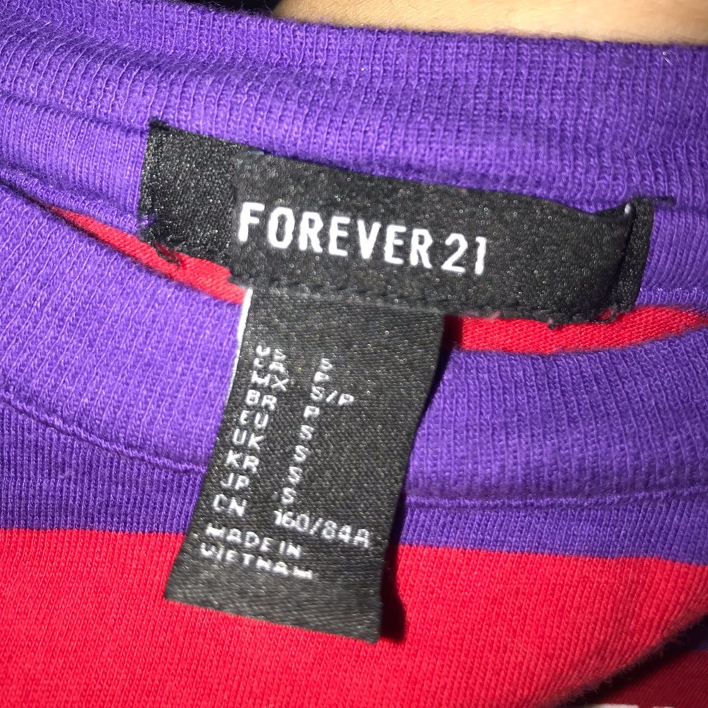 Retro Top - Picture 3 of 3